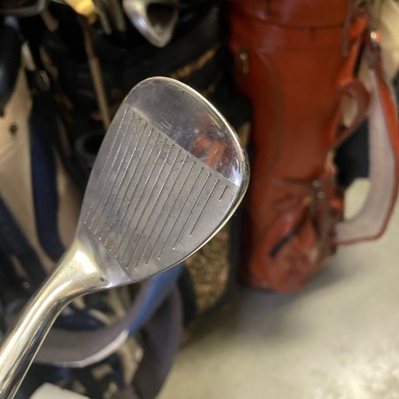 Wilson Harmonized 55 Wedge In Right Handed - Picture 3 of 7